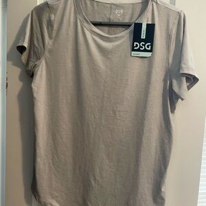 DSG Gray Short Sleeve T-Shirt Classic Crew Neck